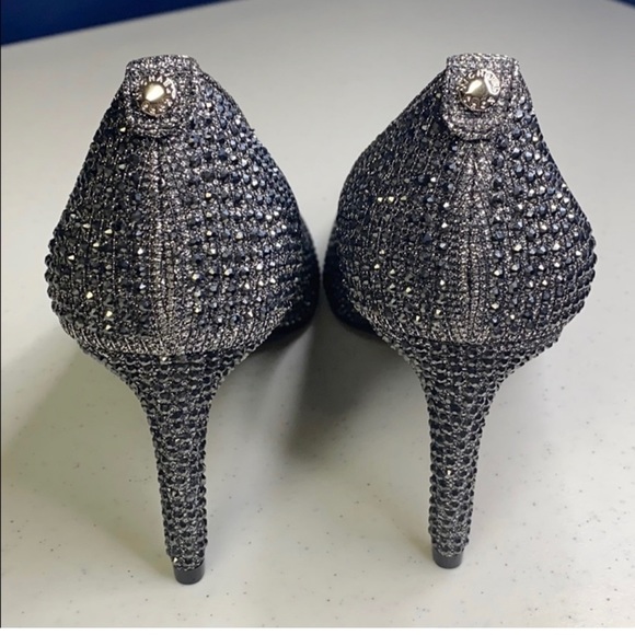 Michael Kors Dorothy Glitter Flex Pumps - Picture 11 of 12
